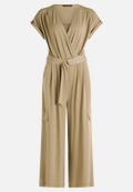 Jumpsuit mit Eingrifftaschen / Vorderseite