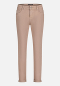Slim Fit Jeans  mit Stretch Anteil Style Sunny  / Vorderseite