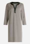 Jerseykleid mit Eingrifftaschen / Vorderseite