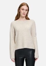 Strickpullover mit Effektgarn / Modellfoto Vorderseite