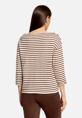 Gestreifter Pullover  mit U-Boot Ausschnitt  / Modellfoto Rückseite