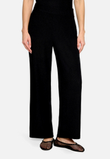 Marlene-Hose mit elastischem Bund / Modellfoto Vorderseite