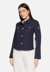 Overshirt mit Taschen / Modellfoto Vorderseite