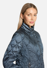 Outdoorjacke mit abnehmbarer Kapuze / Detailbild