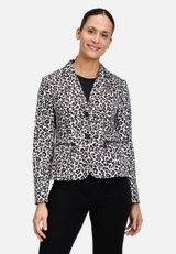 Kurzblazer mit Animalprint / Modellfoto Vorderseite