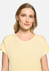 Casual-Shirt mit V-Ausschnitt / Detailbild