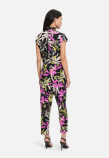 Jumpsuit mit Eingrifftaschen / Modellfoto Rückseite