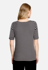 Gestreiftes T-Shirt  mit Rundhalsausschnitt  / Modellfoto Rückseite