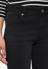 Slim Fit Jeans  mit Stretch-Anteil Style Sunny Short  / Detailbild