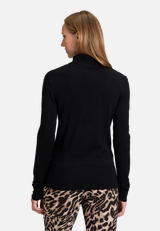 Rollkragenpullover langarm / Modellfoto Rückseite