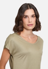 Basic Shirt mit V-Ausschnitt / Detailbild
