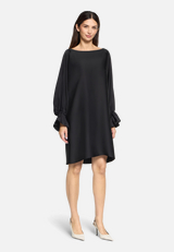 Midikleid langarm / Modellfoto Vorderseite