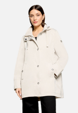 Sommerjacke mit Kapuze / Modellfoto Vorderseite