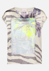 Blusenshirt mit Aufdruck / Vorderseite