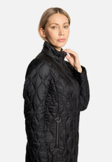 Outdoorjacke mit abnehmbarer Kapuze / Detailbild