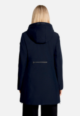 Outdoorjacke mit abnehmbarer Kapuze / Modellfoto Rückseite