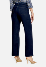 Wideleg Jeans mit Used Waschung  / Modellfoto Rückseite