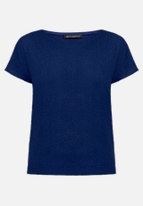 Strukturshirt mit U-Boot-Ausschnitt / Vorderseite