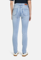 Slim Fit Jeans  mit Stretch Anteil Style Sunny  / Modellfoto Rückseite