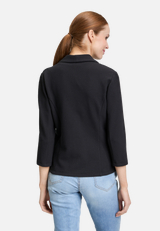 Kurzblazer mit Knöpfen / Modellfoto Rückseite