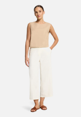 Leinenhose unifarben / Modellfoto Vorderseite (Outfit)