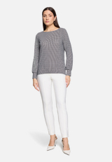 Casual-Shirt mit Gummizug / Modellfoto Vorderseite (Outfit)