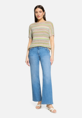 Lochstrick-Pullover mit U-Boot-Ausschnitt / Modellfoto Vorderseite (Outfit)