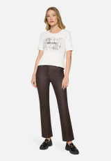 Basic Shirt mit Placement / Modellfoto Vorderseite (Outfit)