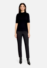 Business-Hose  mit Bügelfalte Style Nele / Modellfoto Vorderseite (Outfit)