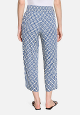 Marlene-Hose mit elastischem Bund / Modellfoto Rückseite