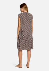 Tunika-Kleid  mit Volants / Modellfoto Rückseite
