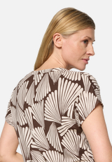 Basic Shirt mit V-Ausschnitt / Detailbild