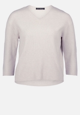 Feinstrickpullover mit V-Ausschnitt / Vorderseite