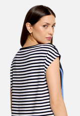 Blusenshirt mit Aufdruck / Detailbild