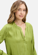 Satin-Bluse langarm / Detailbild