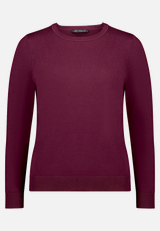 Basic-Strickpullover mit Rundhalsausschnitt / Vorderseite