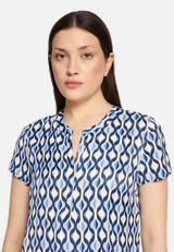 Satin-Bluse mit Print / Detailbild