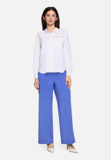Stoffhose unifarben / Modellfoto Vorderseite (Outfit)