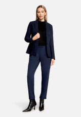 Kurzblazer langarm / Modellfoto Vorderseite (Outfit)