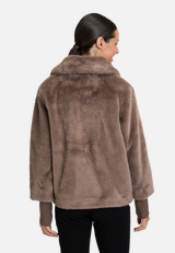 Outdoorjacke mit Plüsch / Modellfoto Rückseite