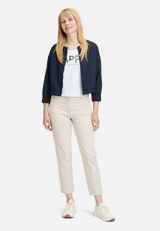 Blouson mit 3/4 Arm / Modellfoto Vorderseite (Outfit)