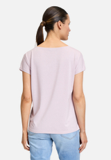 Halbarm-Shirt mit Schleifenknoten / Modellfoto Rückseite
