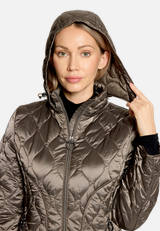Outdoorjacke mit abnehmbarer Kapuze / Detailbild