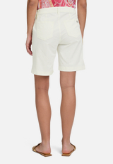 Sommerhose mit Eingrifftaschen / Modellfoto Rückseite