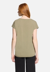 Halbarm-Shirt mit Schleifenknoten / Modellfoto Rückseite