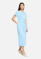 Jumpsuit mit Eingrifftaschen / Modellfoto Vorderseite (Outfit)