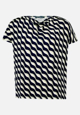 Printshirt mit Wasserfallausschnitt / Vorderseite