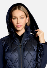 Outdoorjacke mit abnehmbarer Kapuze / Detailbild