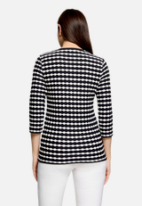 Basic Shirt mit Rundhalsausschnitt / Modellfoto Rückseite
