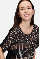 Oversize-Shirt mit Aufdruck / Detailbild